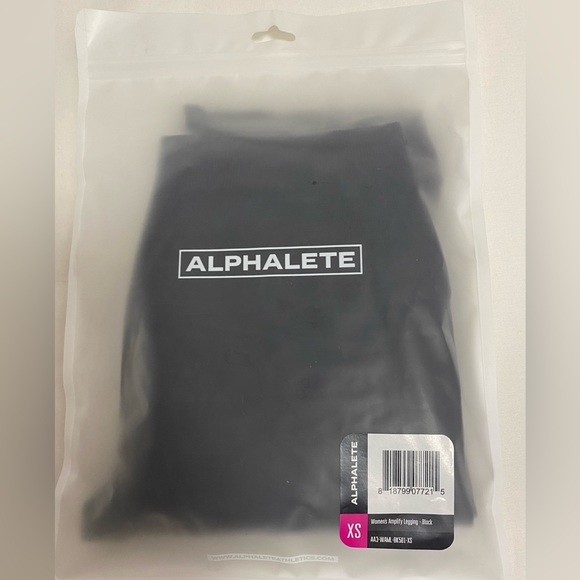 Alphalete Amplify Leggings NWT black seamless scrunch - Picture 3 of 3